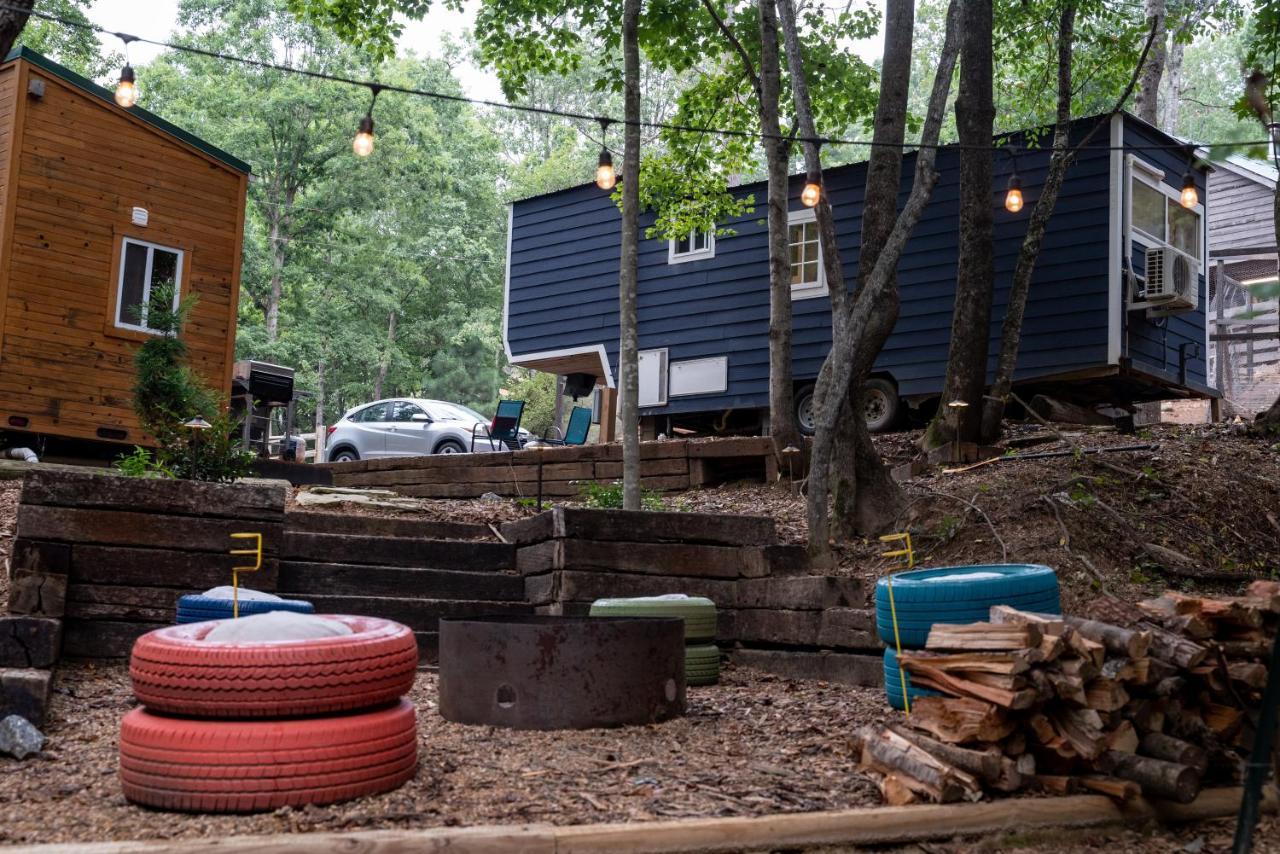 The Farmstead At Mill Spring Villa Exterior photo